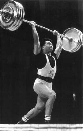 Perfecting Weightlifting Technique at IFAST with Rufus